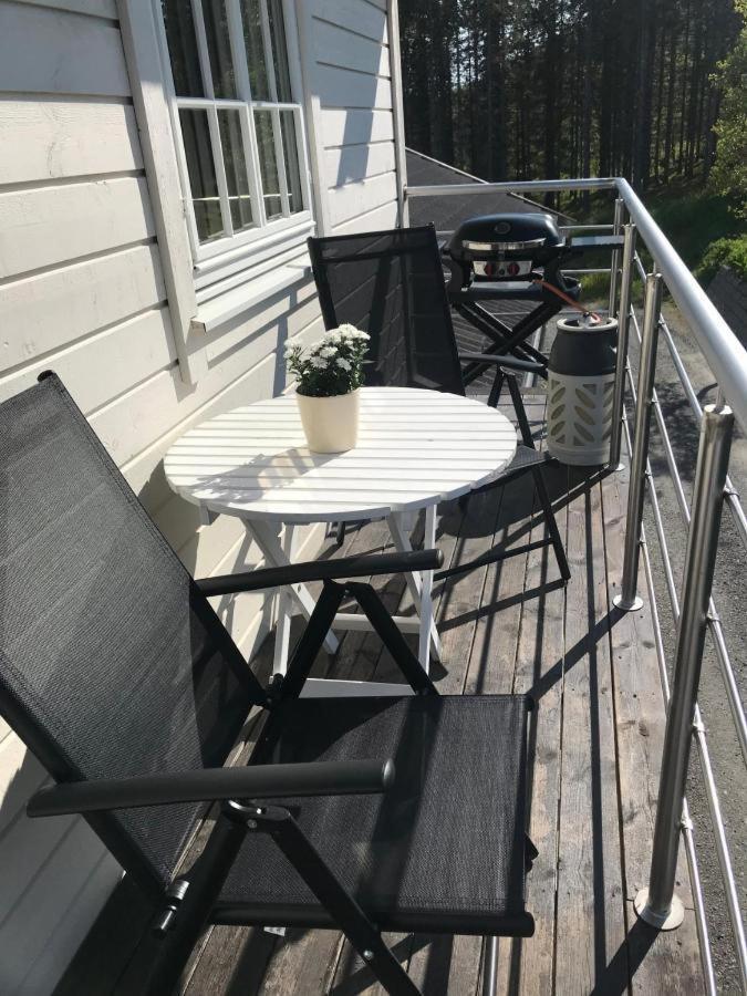 Apartment In Tromso With Sea And Mountain View Tromsø Exterior foto